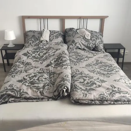 Schoene Einfache In *