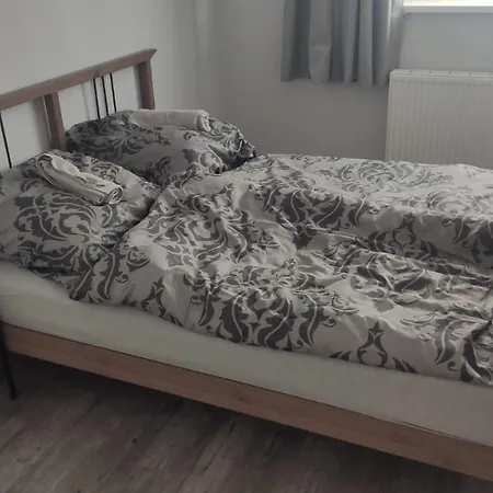 Schoene Einfache In Apartment